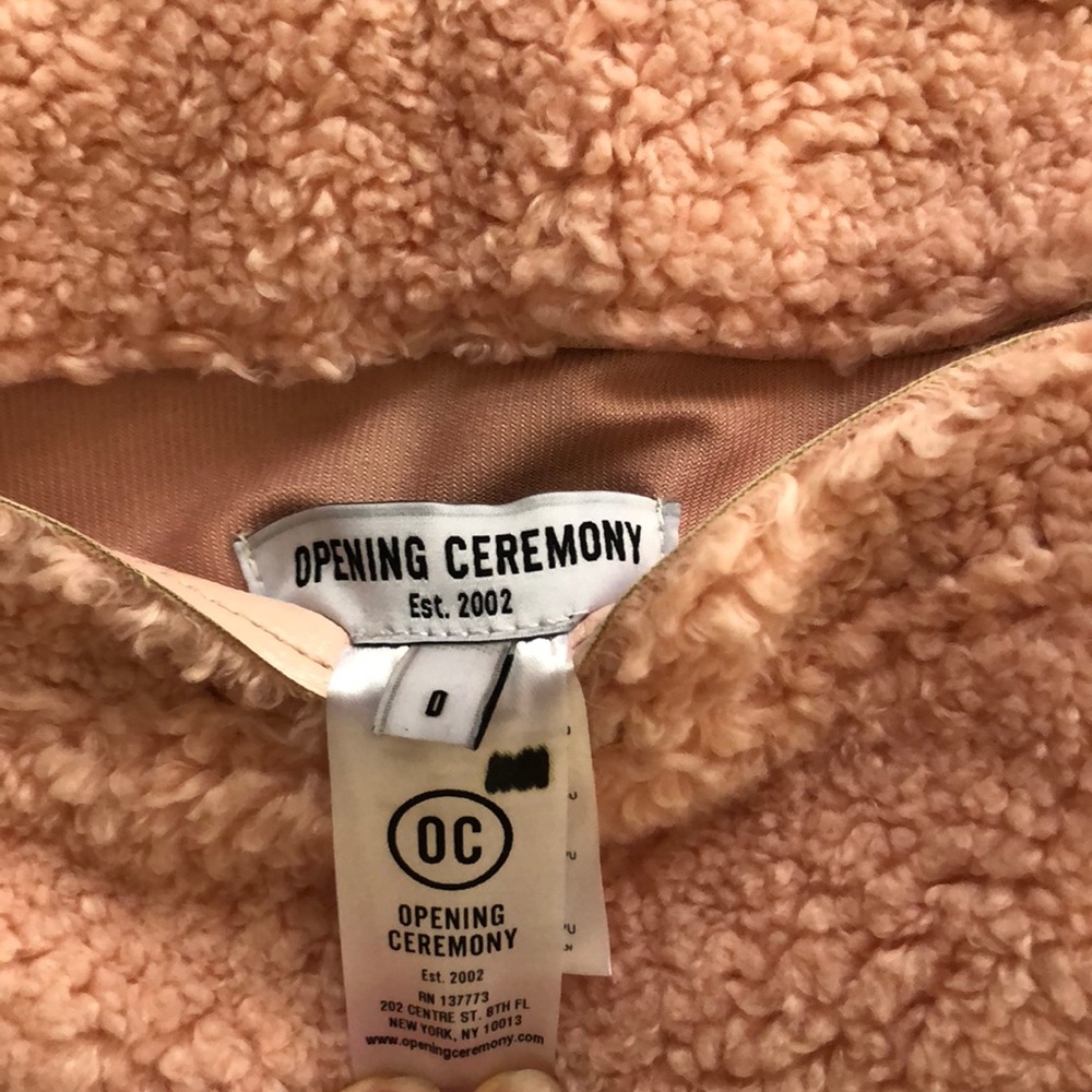 Opening ceremony tag.